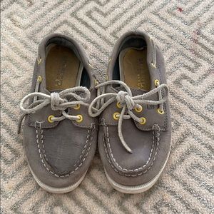 Size 10 little kids sherry shoes